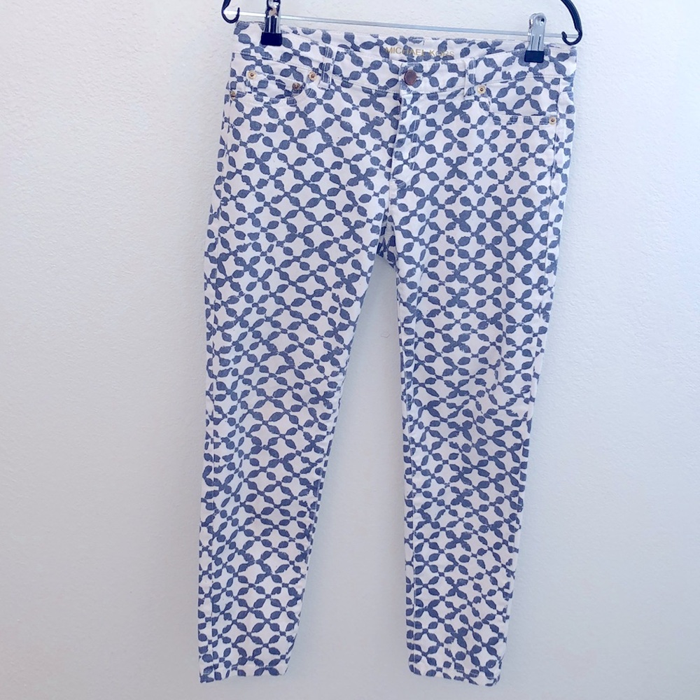 Rare Find Micheal Kors Skinny Jeans